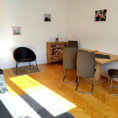 Апартаменти Apartman Destne 58 Дештне-в-Орлицьких-Горах Екстер'єр фото