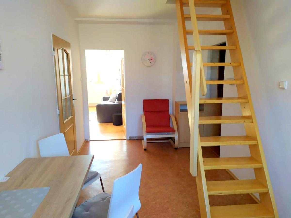 Апартаменти Apartman Destne 58 Дештне-в-Орлицьких-Горах Екстер'єр фото